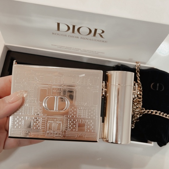 SOLD💕Limited Edition Rouge Dior Minaudiere set - Picture 3 of 6